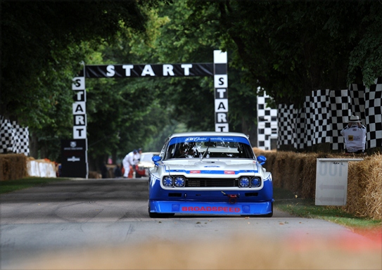 The JD Classics Ford Cologne Capri powers up the iconic Goodwood hill.