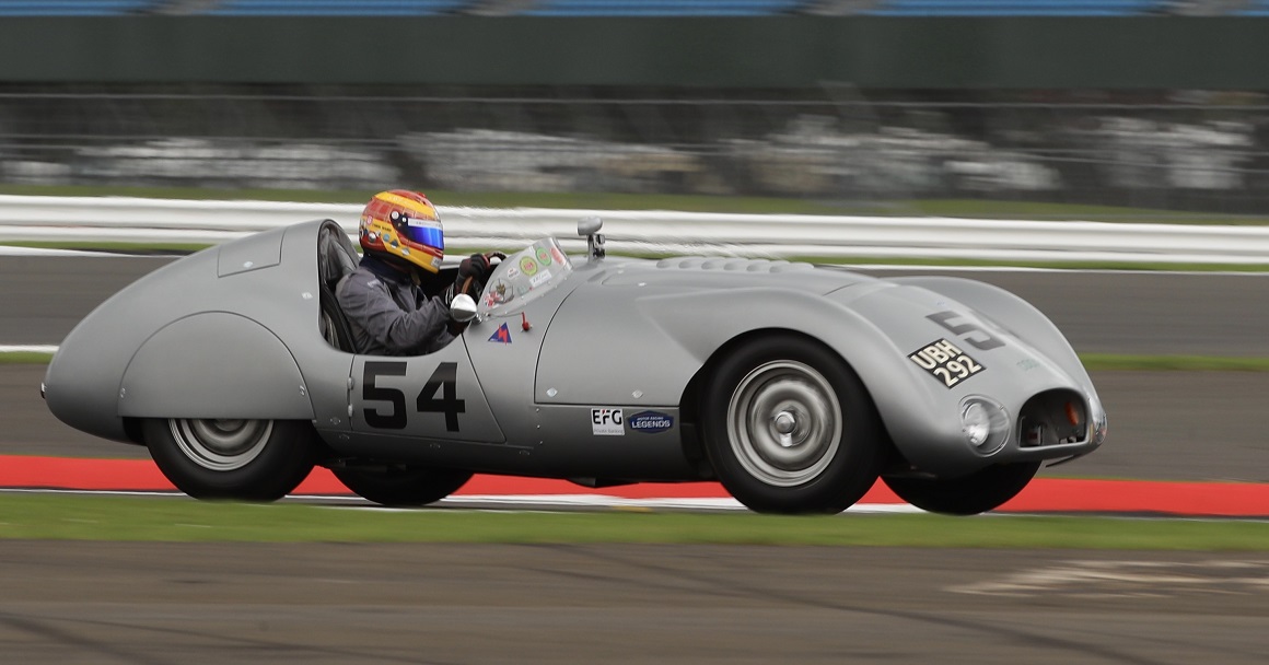 Another podium for the JD Classics team with the Cooper T33 and a seciond place within the Woodcote Trophy race
